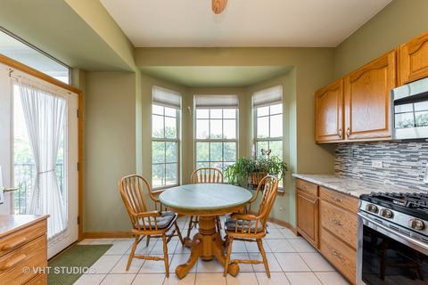 3135 Town Square Dr #302, Rolling Meadows, IL 60008 photo 7