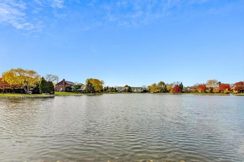 2362 Mohawk Ln, Glenview, IL 60026 photo 4