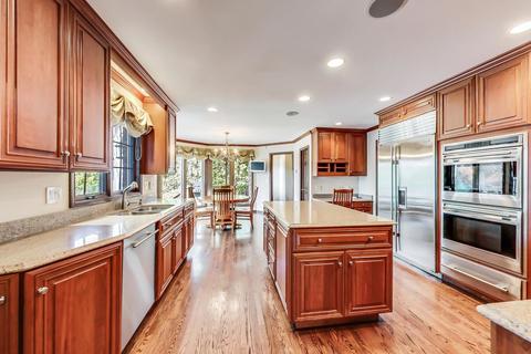 2362 Mohawk Ln, Glenview, IL 60026 photo 6