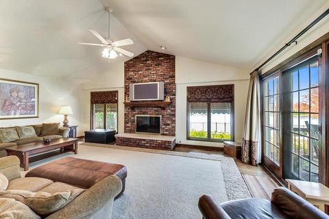 2362 Mohawk Ln, Glenview, IL 60026 photo 12