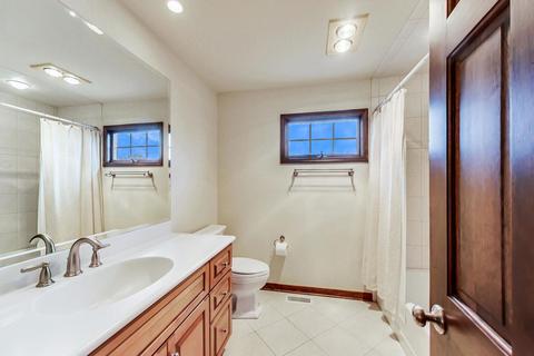 2362 Mohawk Ln, Glenview, IL 60026 photo 33