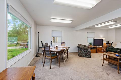 70 2nd St, Elgin, IL 60123 photo 3