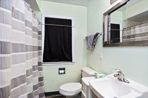 70 2nd St, Elgin, IL 60123 photo 8
