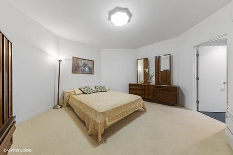 3600 Spring Rd, Oak Brook, IL 60523 photo 28