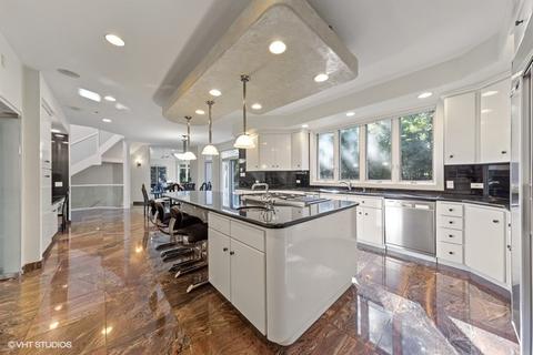 3600 Spring Rd, Oak Brook, IL 60523 photo 11