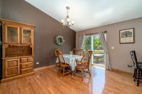 5824 Lake Pointe Dr, Plainfield, IL 60586 photo 5
