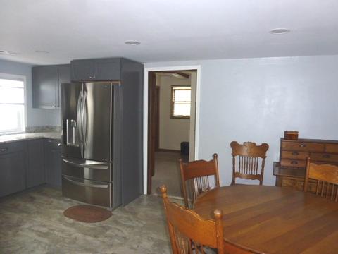 130 5th St, De Land, IL 61839 photo 18