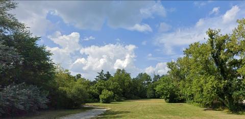 210 E Hintz Rd, Arlington Heights, IL 60004