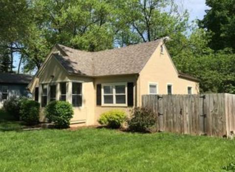 4916 Maplehill Dr, Mccullom Lake, IL 60050 photo 2