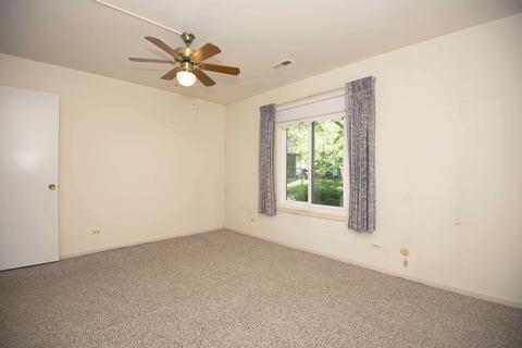 1600 Thames Ct #A, Wheaton, IL 60189 photo 19