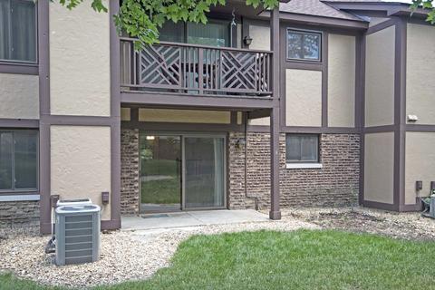 1600 Thames Ct #A, Wheaton, IL 60189 photo 22