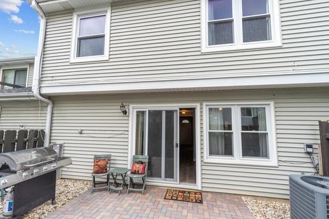 1950 Georgetown Ln, Hoffman Estates, IL 60169 photo 21