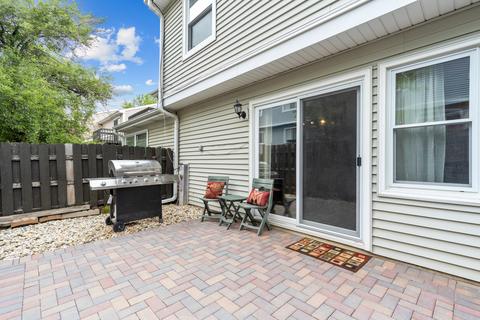 1950 Georgetown Ln, Hoffman Estates, IL 60169 photo 22