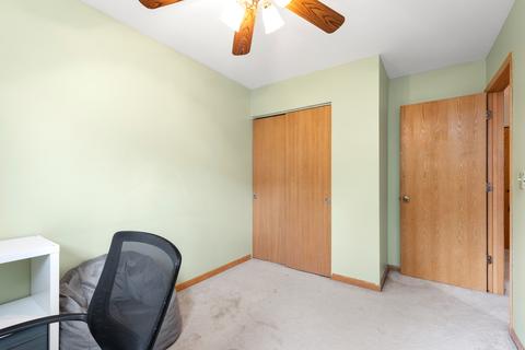 1950 Georgetown Ln, Hoffman Estates, IL 60169 photo 15