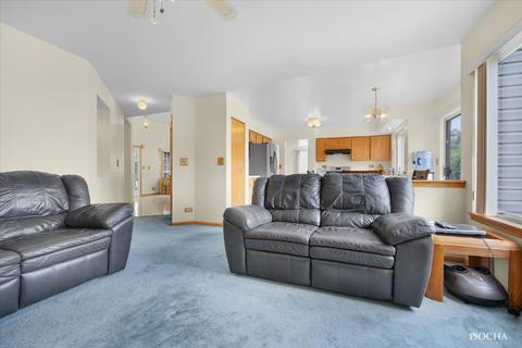 836 Tallgrass Dr, Bartlett, IL 60103 photo 11