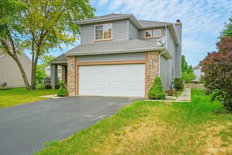 836 Tallgrass Dr, Bartlett, IL 60103 photo 2