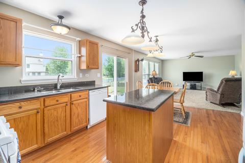 2676 Dunrobin Cir, Aurora, IL 60503 photo 11