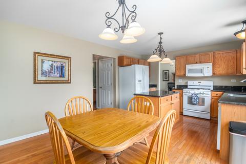 2676 Dunrobin Cir, Aurora, IL 60503 photo 13