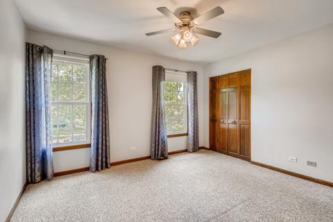 940 Ripple Brook Ln, Elgin, IL 60120 photo 19