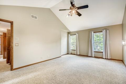 940 Ripple Brook Ln, Elgin, IL 60120 photo 16