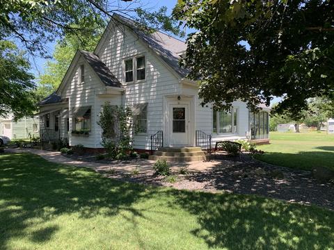 31 Lynn St, Weldon, IL 61882 photo 4