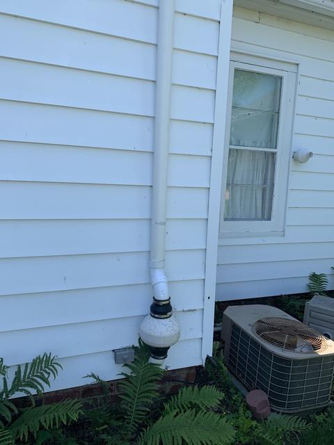 31 Lynn St, Weldon, IL 61882 photo 10