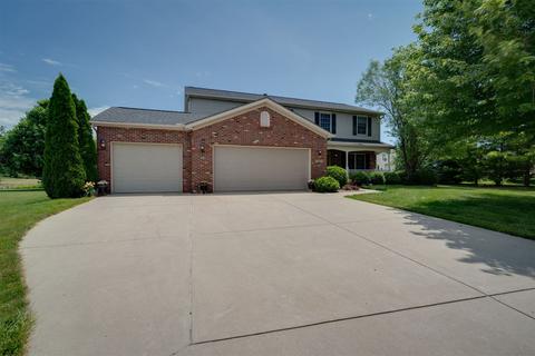 1904 Claremont Cc Cmn, Normal, IL 61761 photo 2