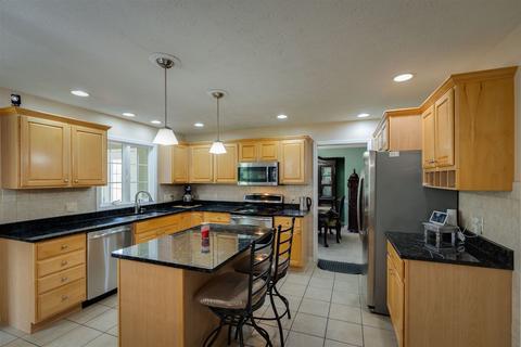1904 Claremont Cc Cmn, Normal, IL 61761 photo 7