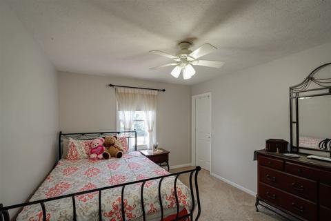 1904 Claremont Cc Cmn, Normal, IL 61761 photo 19