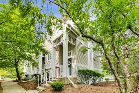 186 Lucerne Ct, Wheeling, IL 60090 photo 2