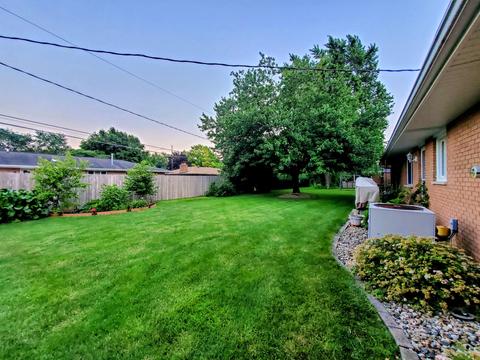 102 S Blair Dr, Normal, IL 61761 photo 23