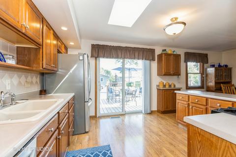 6032 Forestview Dr, Oak Forest, IL 60452 photo 5