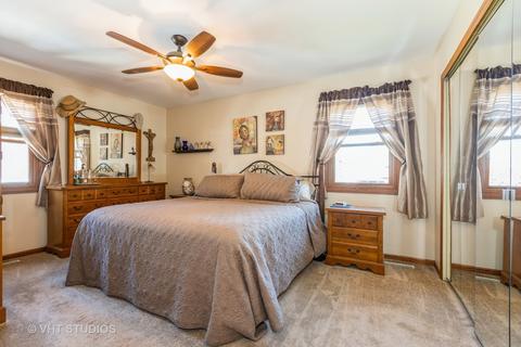 6032 Forestview Dr, Oak Forest, IL 60452 photo 10