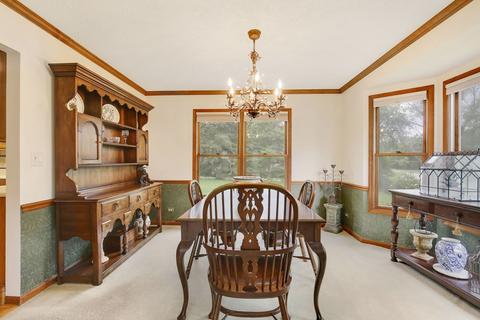 152 Wilcox Dr, Bartlett, IL 60103 photo 9
