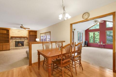 152 Wilcox Dr, Bartlett, IL 60103 photo 12