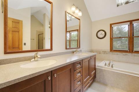 152 Wilcox Dr, Bartlett, IL 60103 photo 26