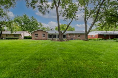 9 Grandview Dr, Normal, IL 61761 photo 33