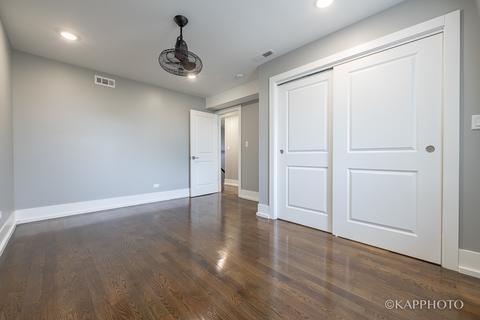 616 E 33rd Pl, Chicago, IL 60616 photo 19