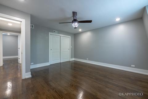 616 E 33rd Pl, Chicago, IL 60616 photo 16