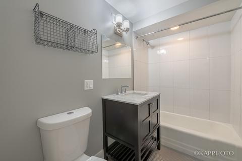 616 E 33rd Pl, Chicago, IL 60616 photo 21
