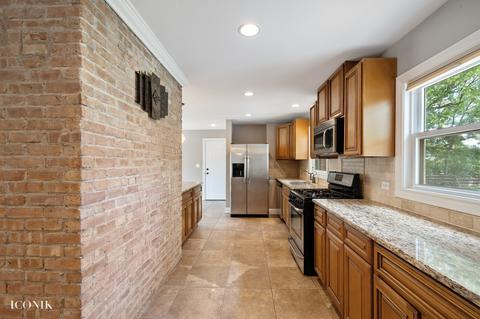 790 E Oak St, Addison, IL 60101 photo 13