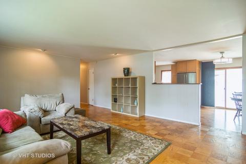 32 N Birch Trl, Wheeling, IL 60090 photo 3