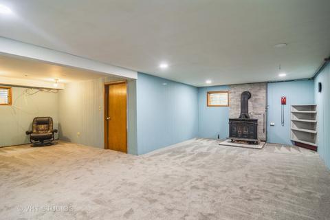 32 N Birch Trl, Wheeling, IL 60090 photo 6