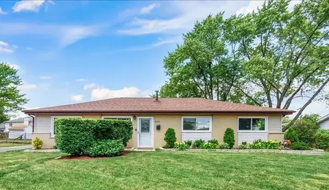 250 Mohave St, Hoffman Estates, IL 60169 photo 2