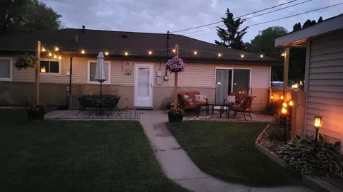 250 Mohave St, Hoffman Estates, IL 60169 photo 35
