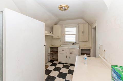 430 Stone St, Kankakee, IL 60901 photo 6