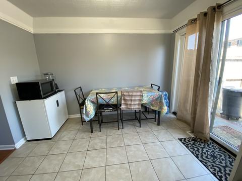 1738 Sessions Walk, Hoffman Estates, IL 60169 photo 6