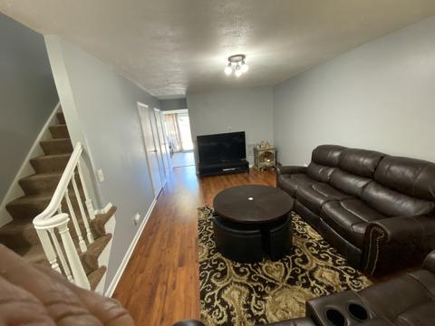 1738 Sessions Walk, Hoffman Estates, IL 60169 photo 5
