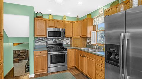 7609 S 78th Ct, Bridgeview, IL 60455 photo 7
