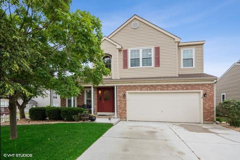 135 Troutman Dr, Bartlett, IL 60103 photo 1